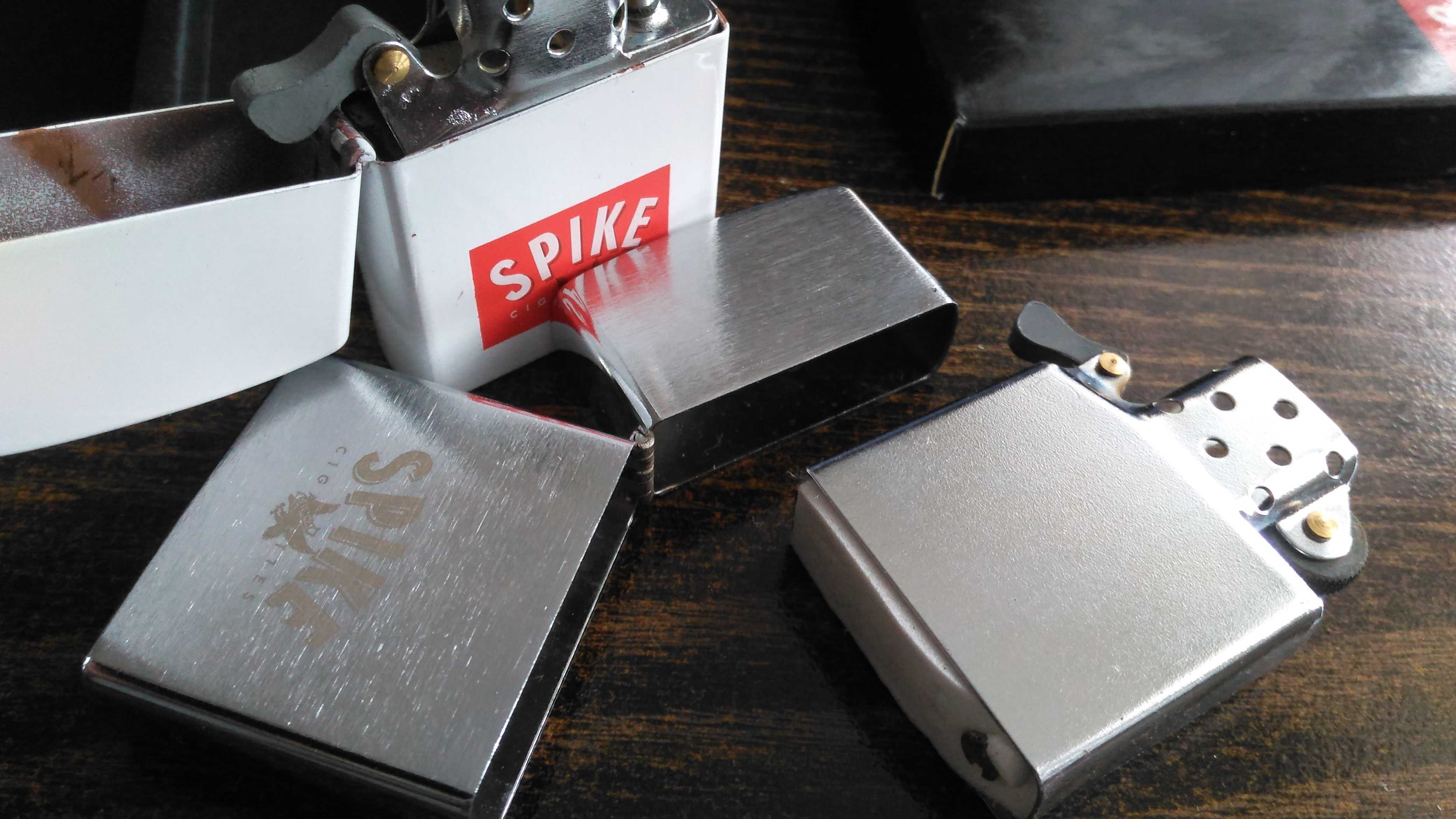 zapalniczka zippo spike 2szt w pudełku , nie używane +gratis