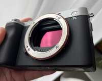 DOSTĘPNY Aparat Sony A7C (ILCE-7C) z FE 50mm 1.8 lub ZAMIANA