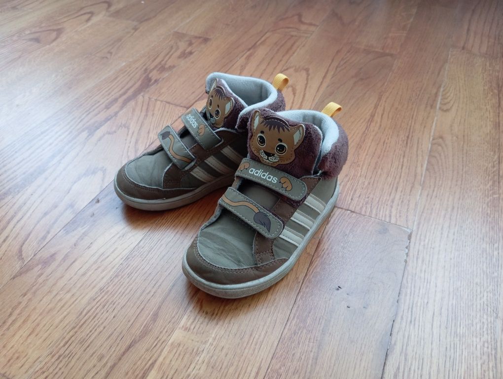 Дитяче взуття Tru Trussardi 21р,кросівки Adidas 16см,резин.чоботи