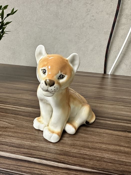 Продам статуэтку Львёнок ЛФЗ
