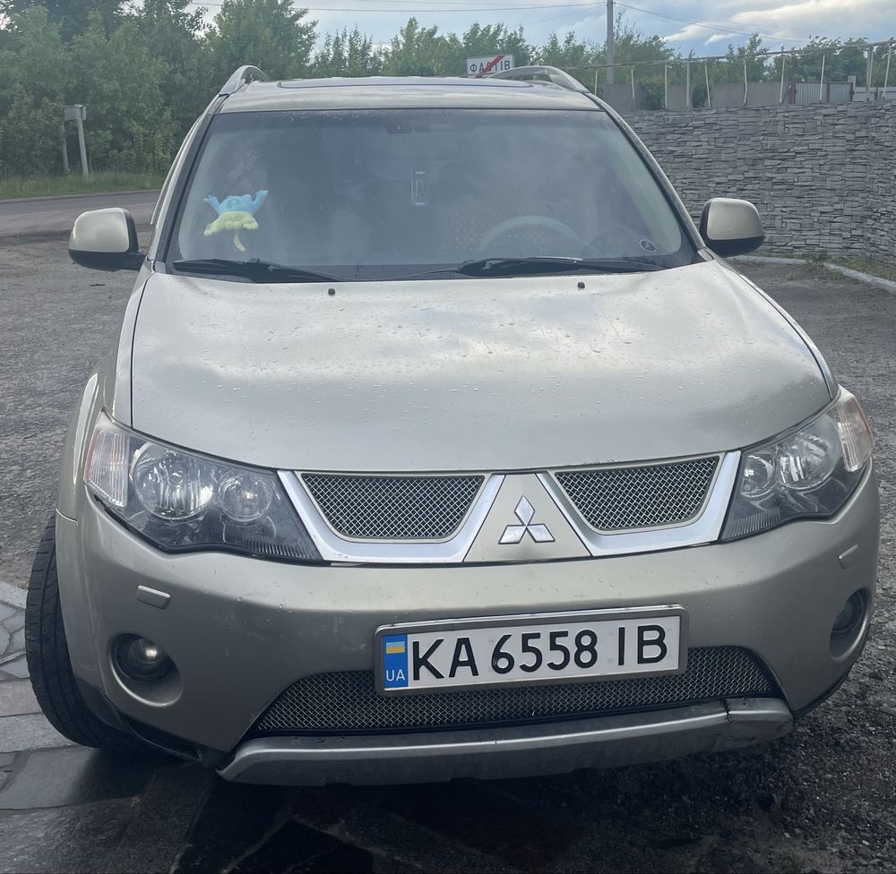 Mitsubishi Outlander 2008