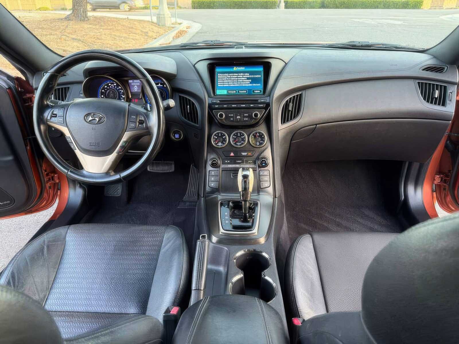 2013 Hyundai Genesis Grand Touring