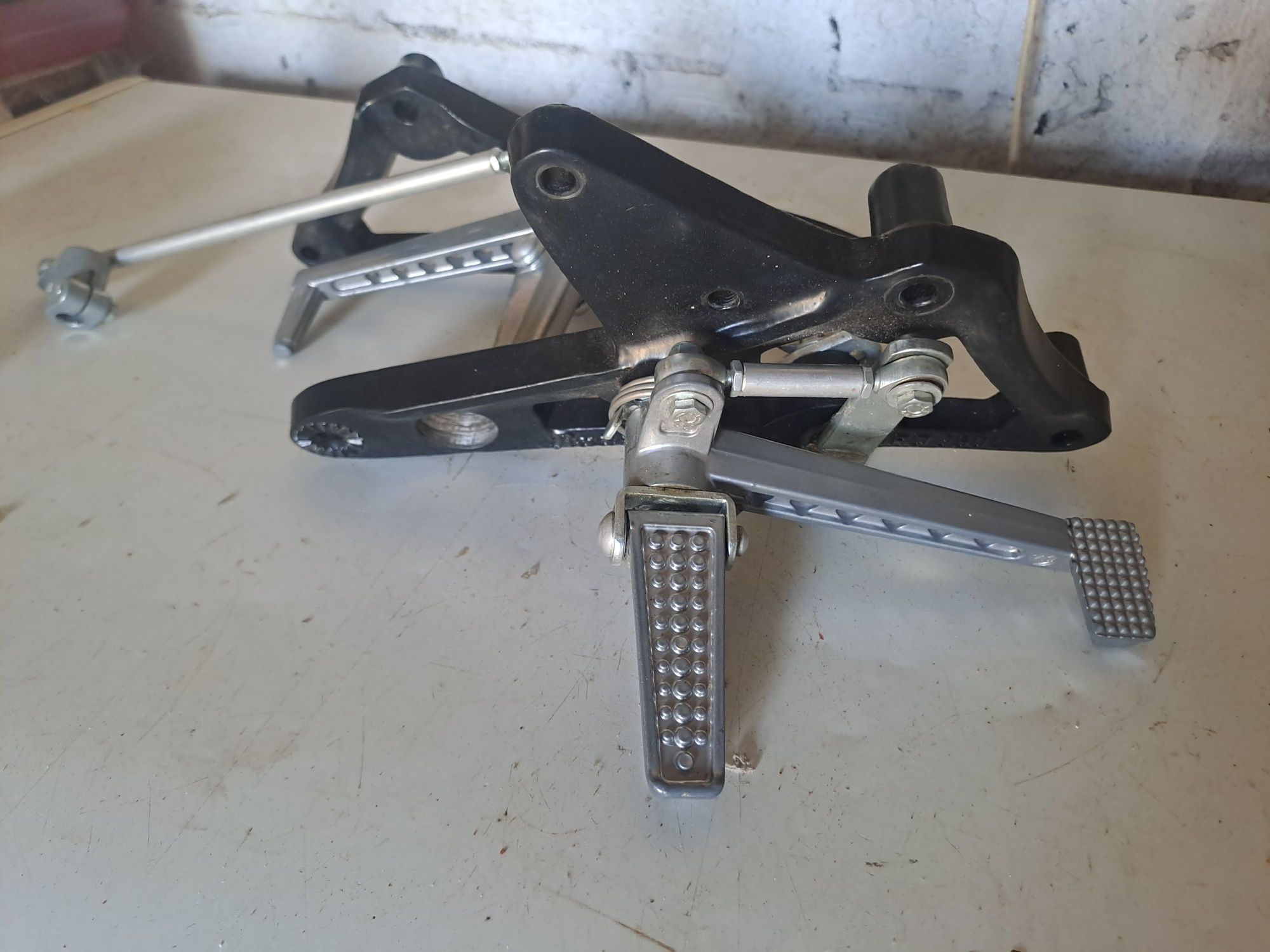 Suportes de competição para RZ/RD350