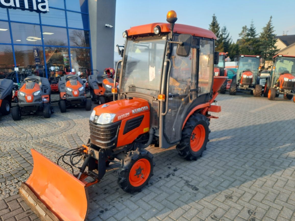 Ciągnik Kubota B1121, 4X4, 325mth,Salon PL,2017r OKAZJA! Kabina, Pług