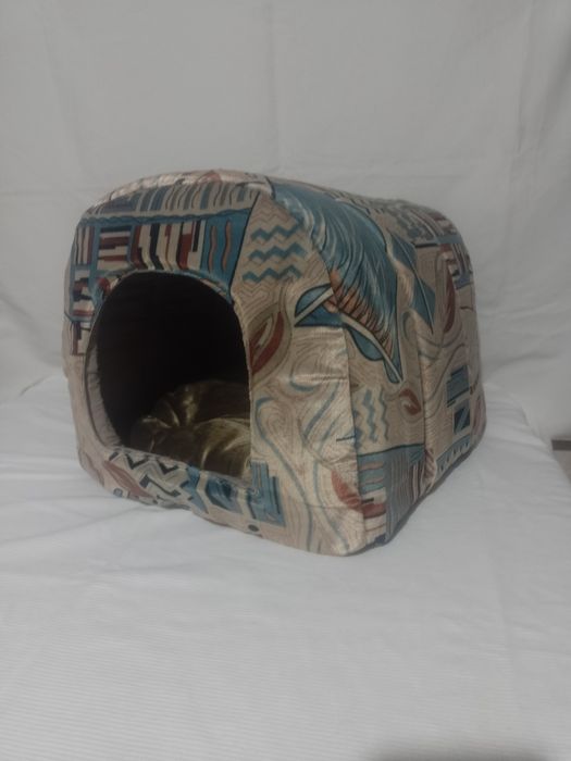 Домік, хатинка для кота або собачки