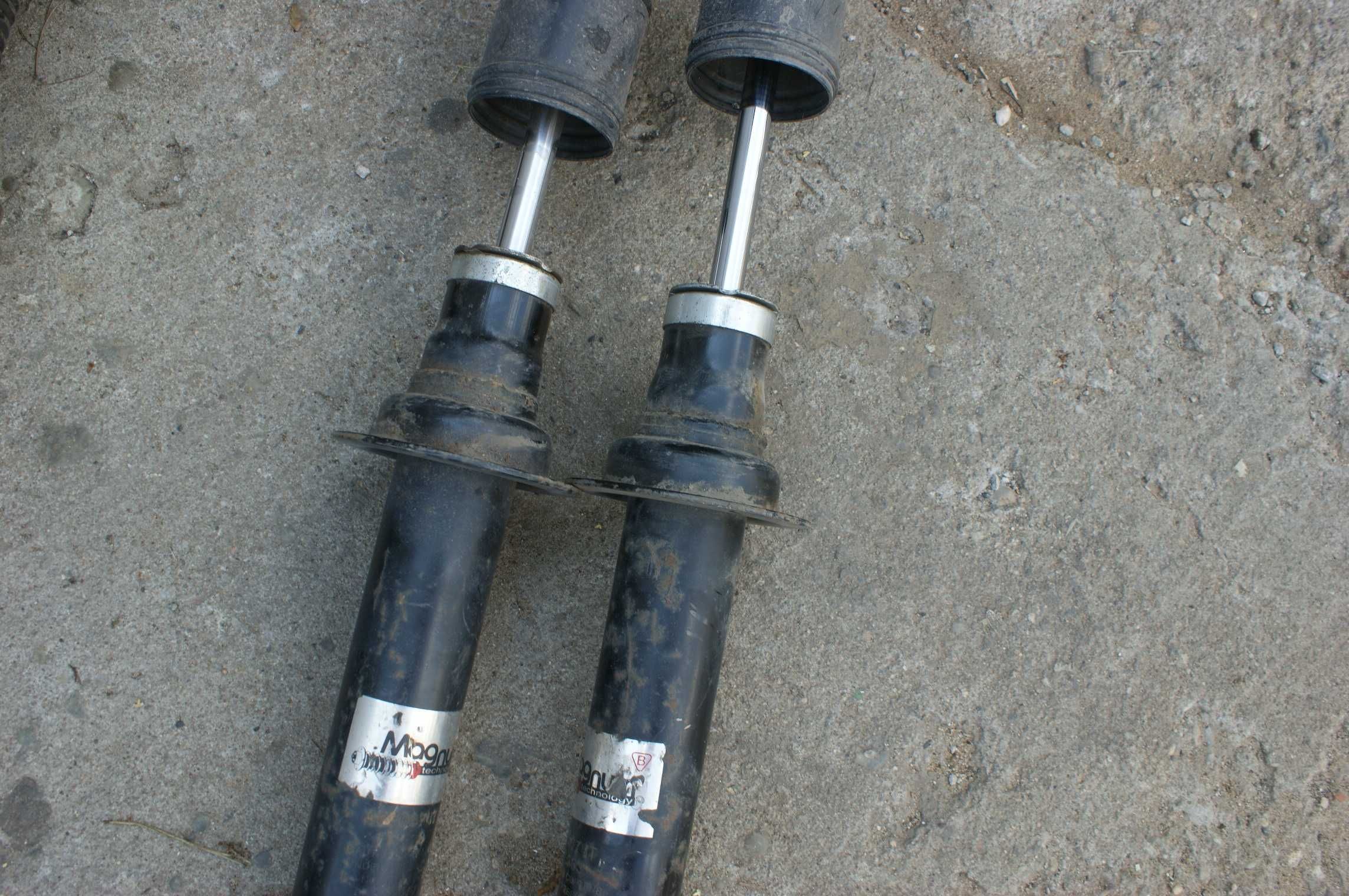 Bmw e38 amortyzatory tył magnum