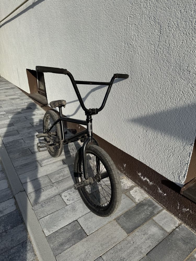 Продам Bmx на топових деталях