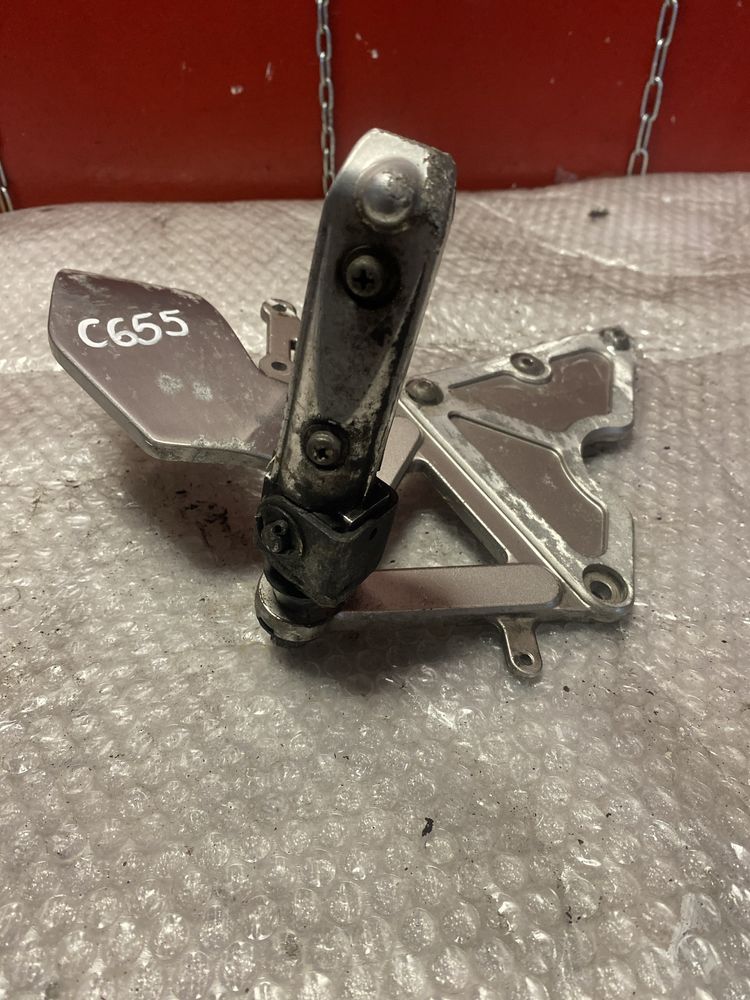 Suzuki GSF 400 Bandit set podnóżek C655