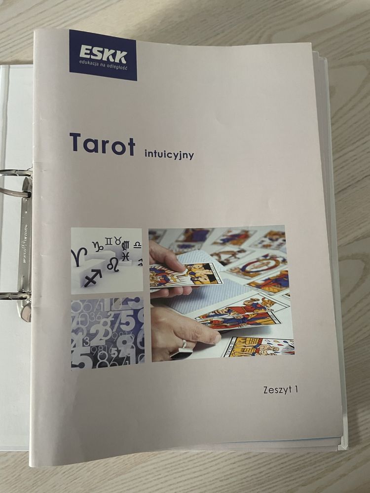 Tarot intuicyjny - kurs ESKK