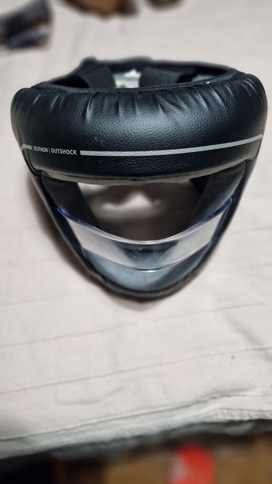 Capacete de boxe outshock