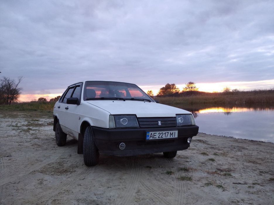 Продам ВАЗ 21099