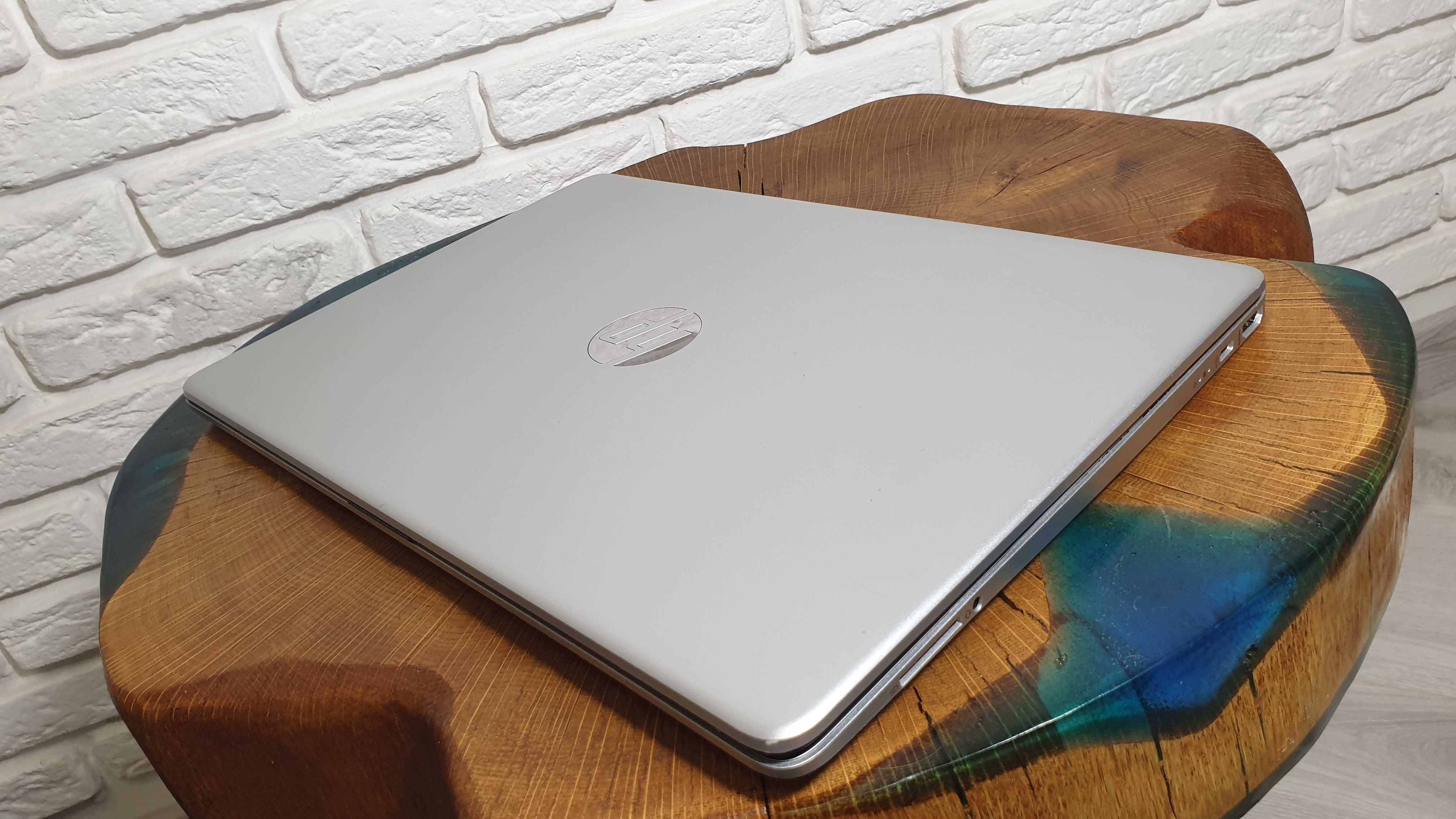 Ноутбук HP Laptop i5-1035G1 /12/256 /Сенсорный/+Бонус