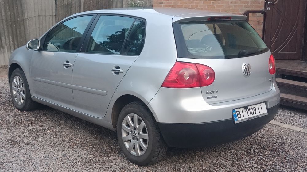 Volkswagen Golf 1.6 mpi