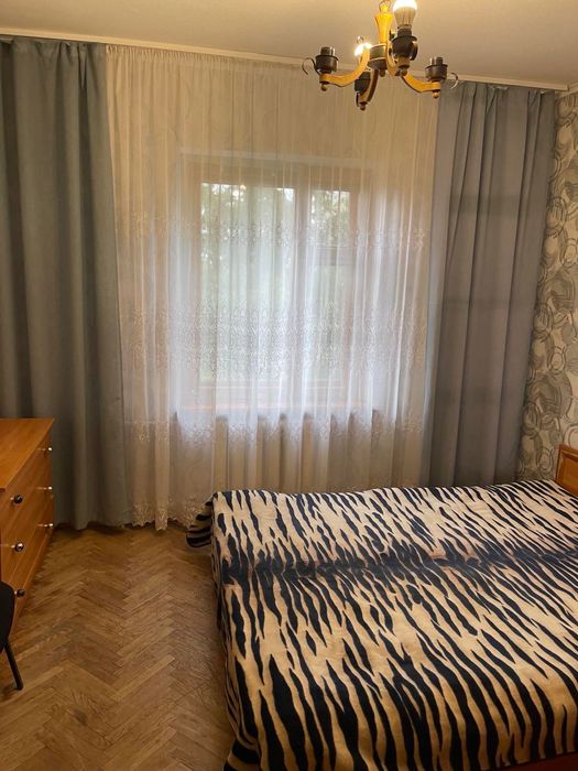 Оренда кімнати в 2 кімнатній квартирі для дівчини. Район Виноградар