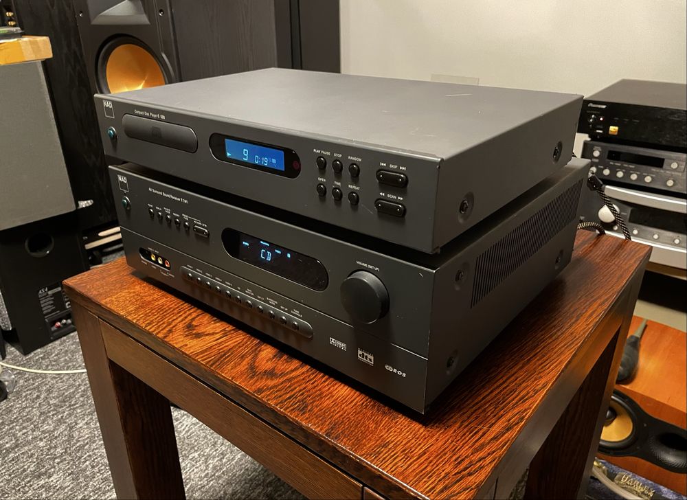 Wzmacniacz amplituner zestaw stereo NAD T741 + CD NAD C520