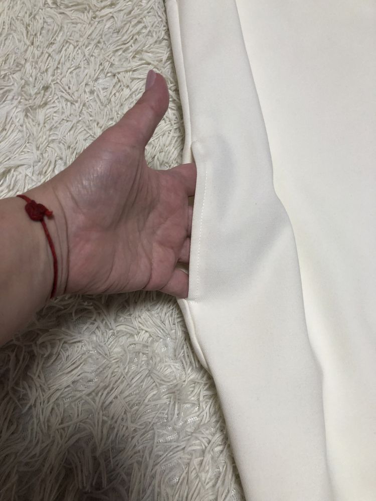 Продаю женское платье