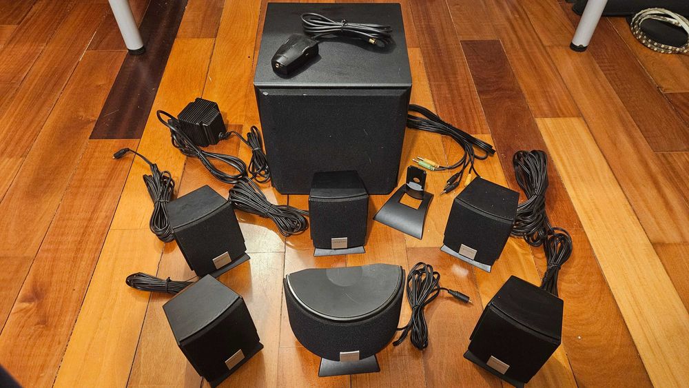 Colunas Creative Inspire 6.1 6700