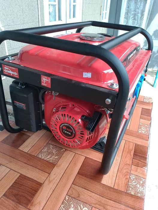 Продаётся бензиновый генератор, новый!