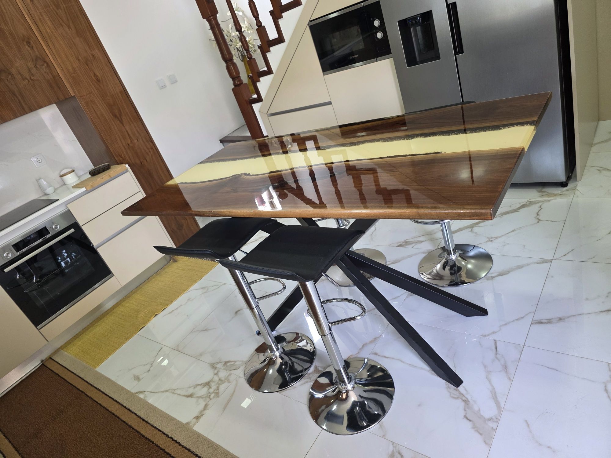Mesa em resina Époxi