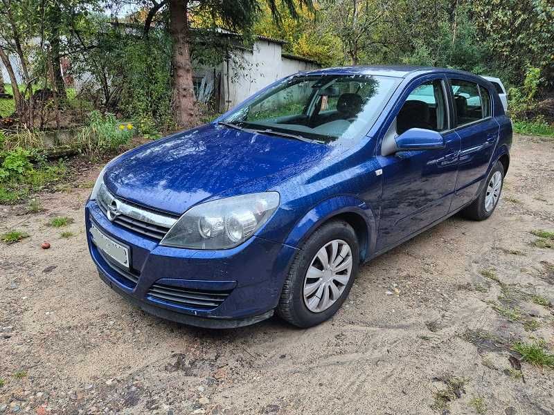 Opel Astra H 1,6 benzyna automat