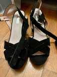 Sandalias pretas com cunha