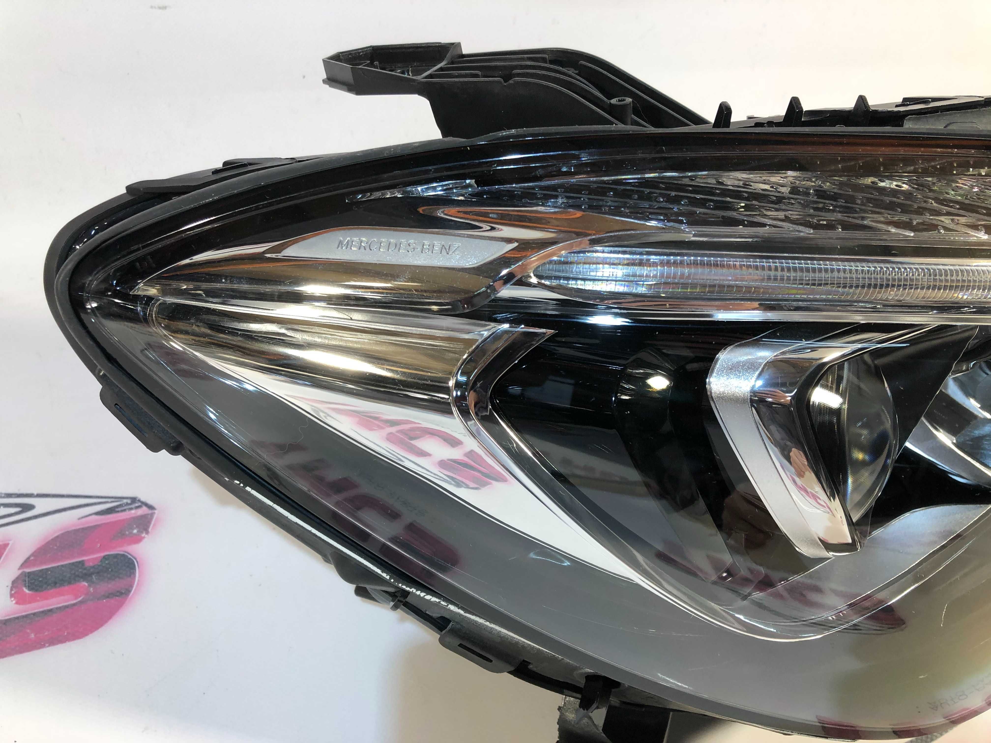 Farol Frente Otica MERCEDES CLA W17 Direita Original
