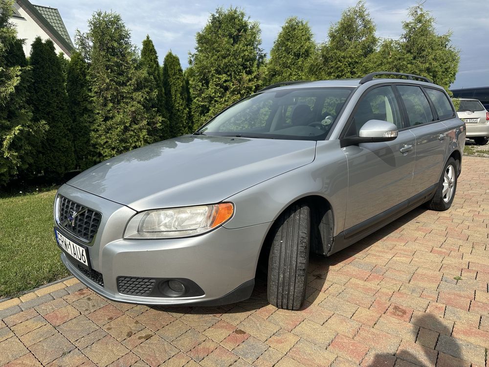 Samochód osobowy Volvo V70III 136kM silnik2.0