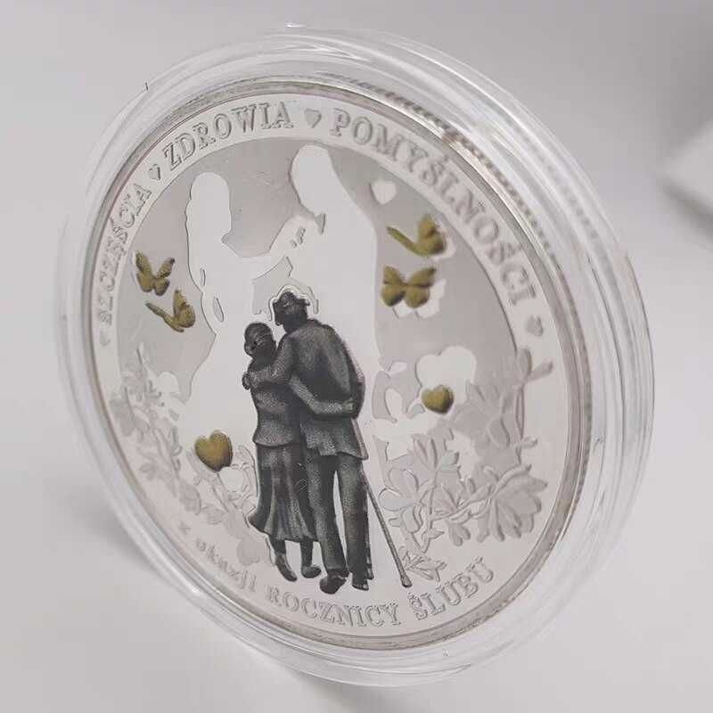 Посріблена сувенірна монета "Вічна любов і щастя"