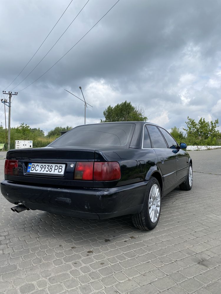 Audi A6 C4 1995