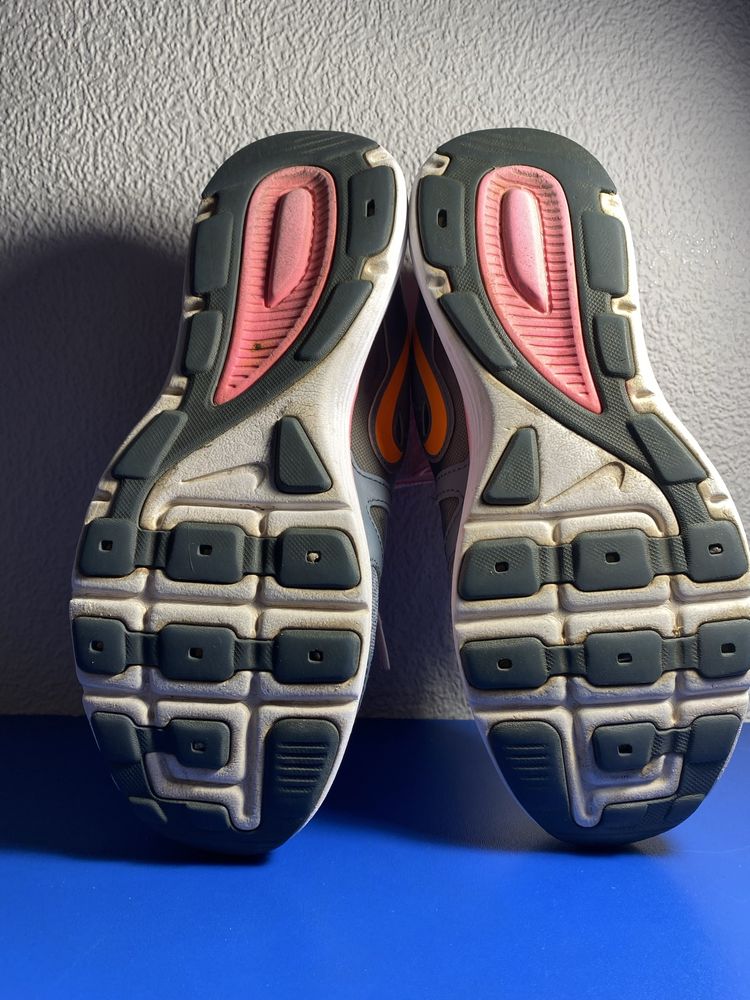 Кроссовки Nike Dual Fusion, размер 38,5-39