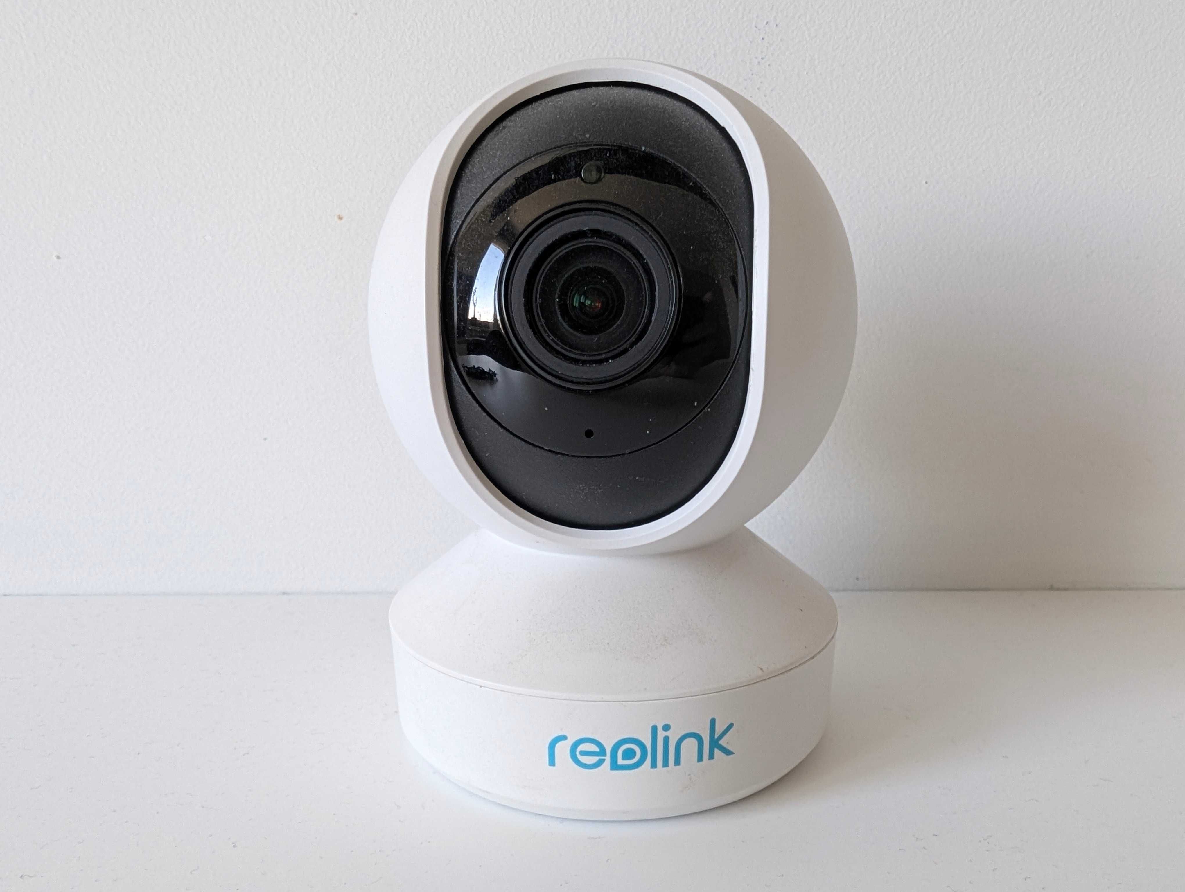 IP камера настільна Reolink E1 Zoom