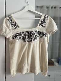 Blusa Zara com bordados tamanho M