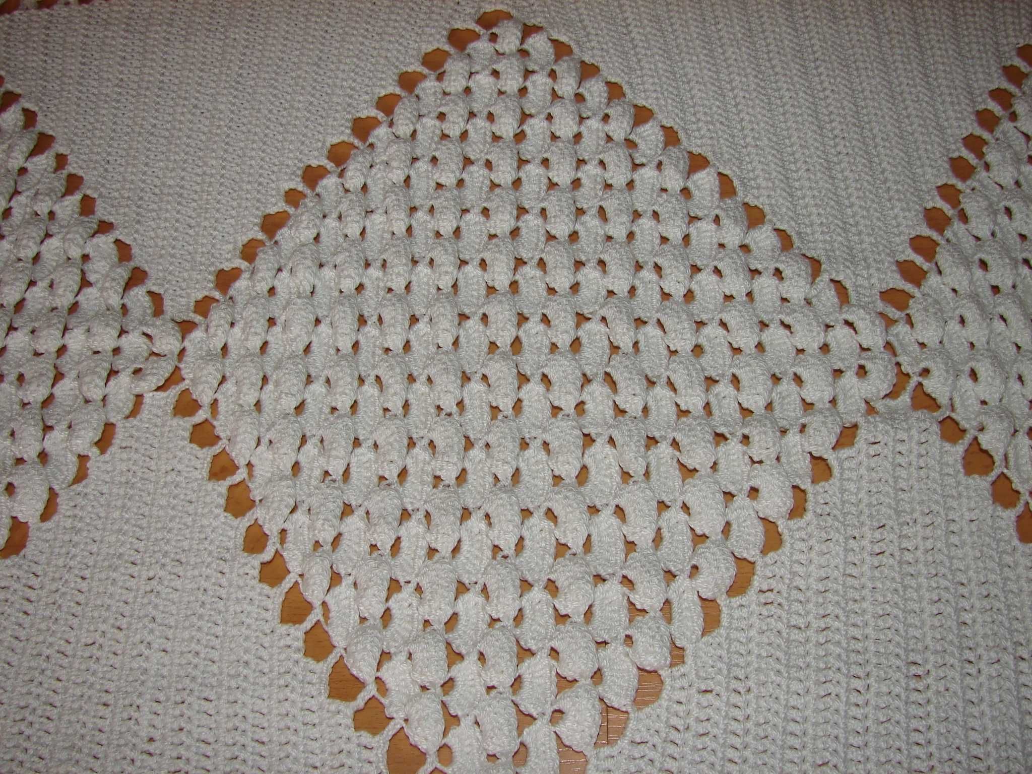 Colcha de Renda Vintage - Feita à mão