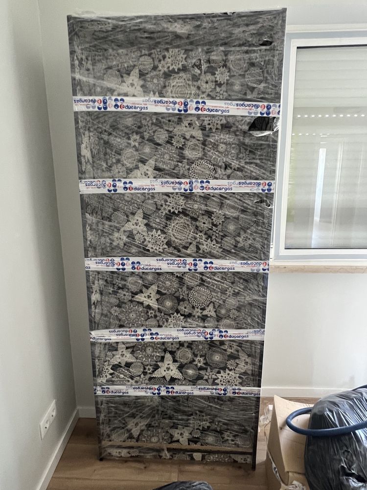 Estante Billy de colecção edicao Art 40€original 98€