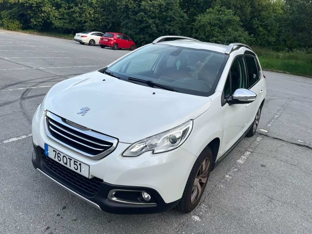 Peugeot 2008 branco