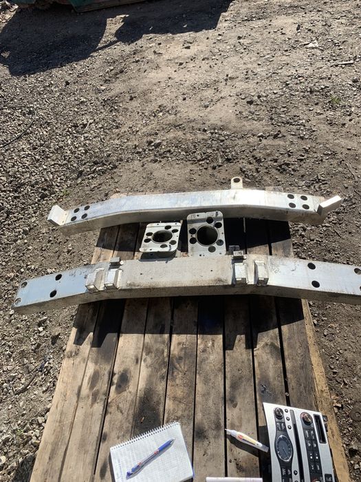 Усилитель бампера передний задний инфинити g25 g35 g37