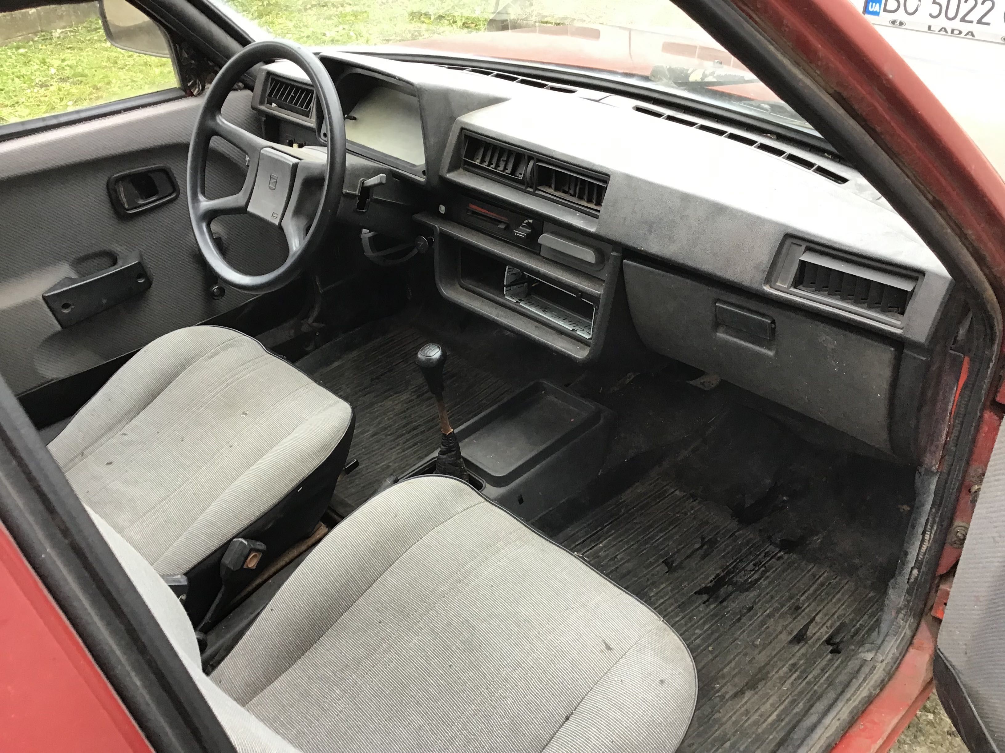 Легковий автомобіль ЗАЗ-1105 Дана