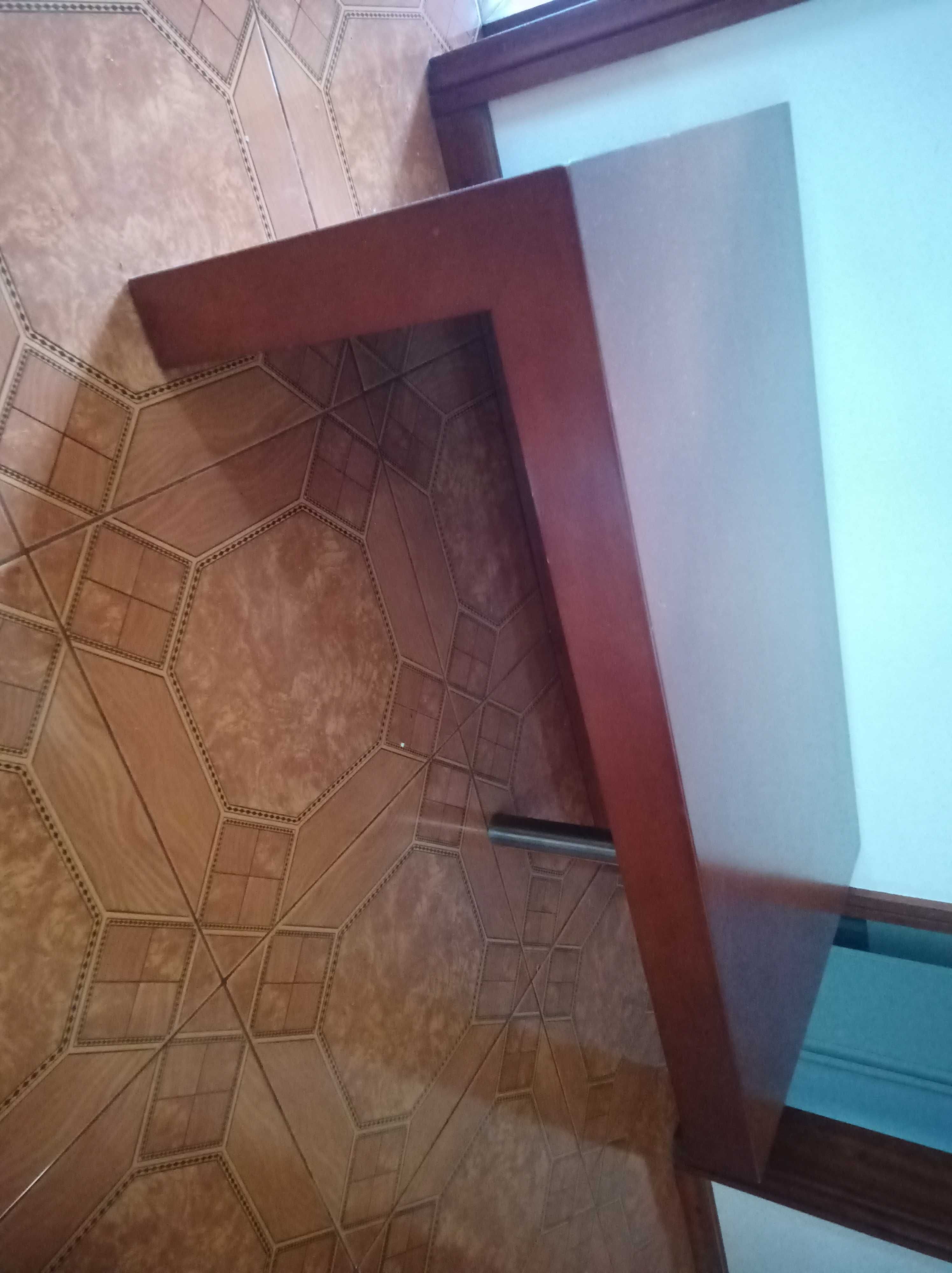 Mesa de sala para TV