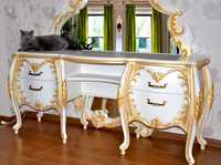 Комплект меблів у стилі барокко