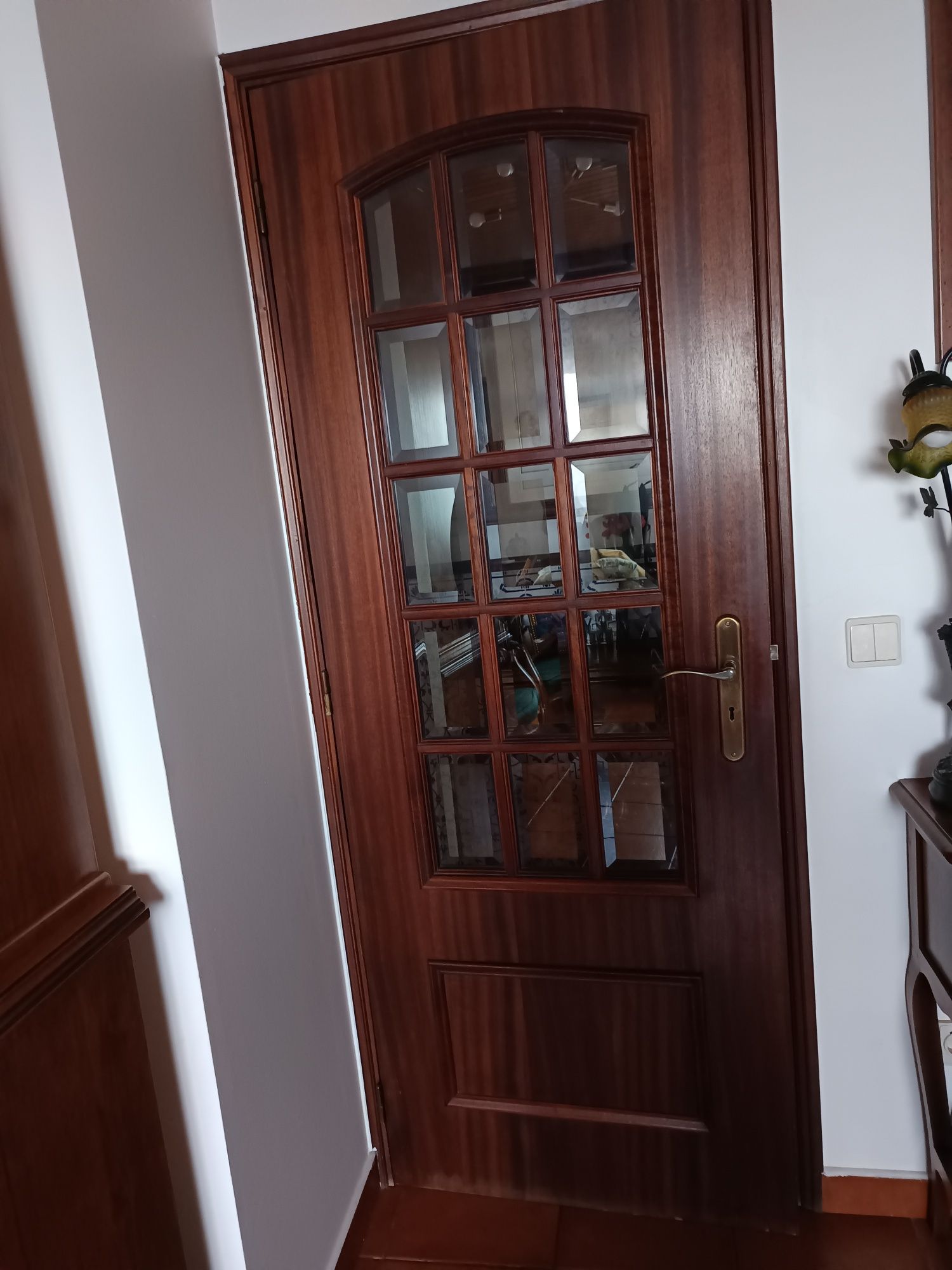 Conjunto de 4  Portas de interior, com vidros ,para separar Open Space