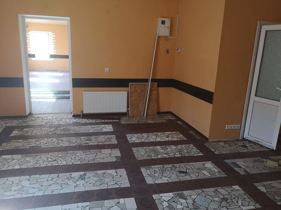 Продаю помещение свободного назначения