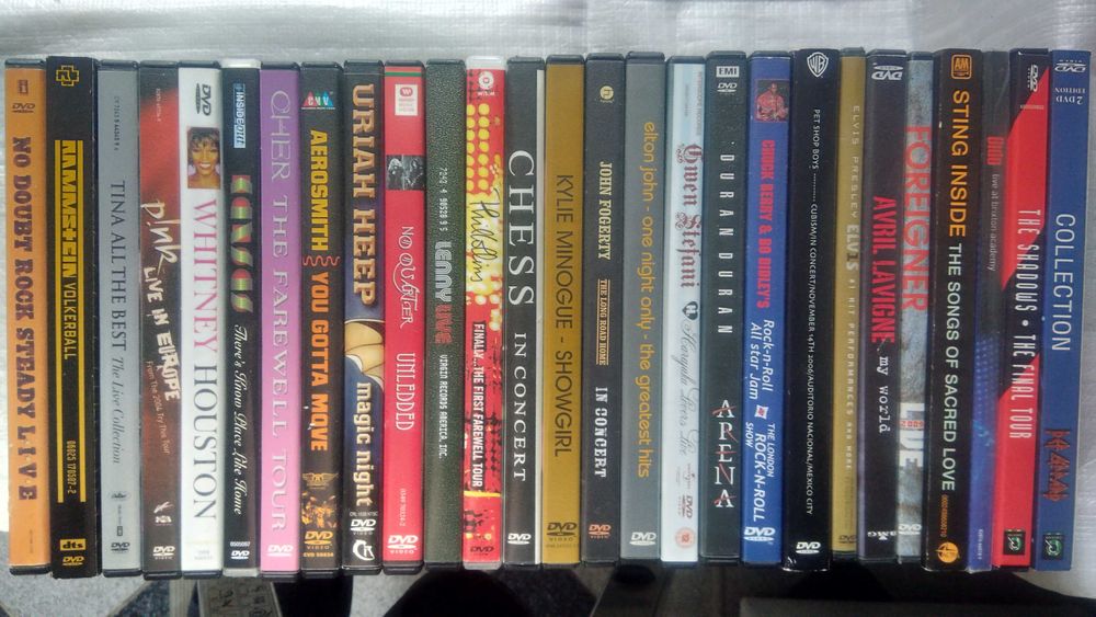 DVD диски с выступлениями популярных зарубежных исполнителей 80х - 90х