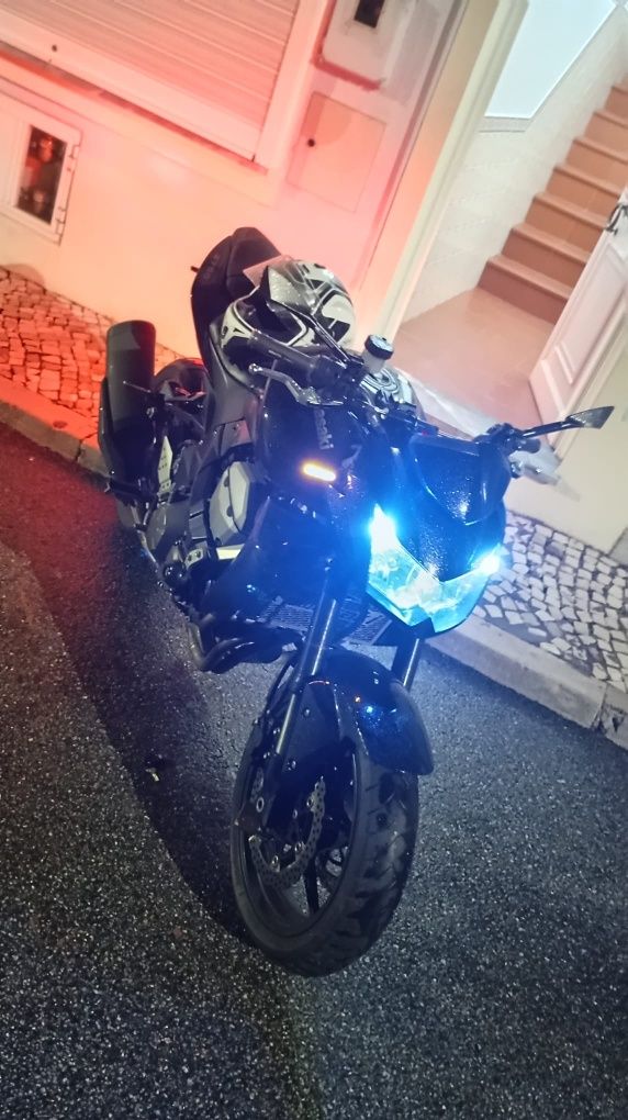 Moto Kawasaki z750