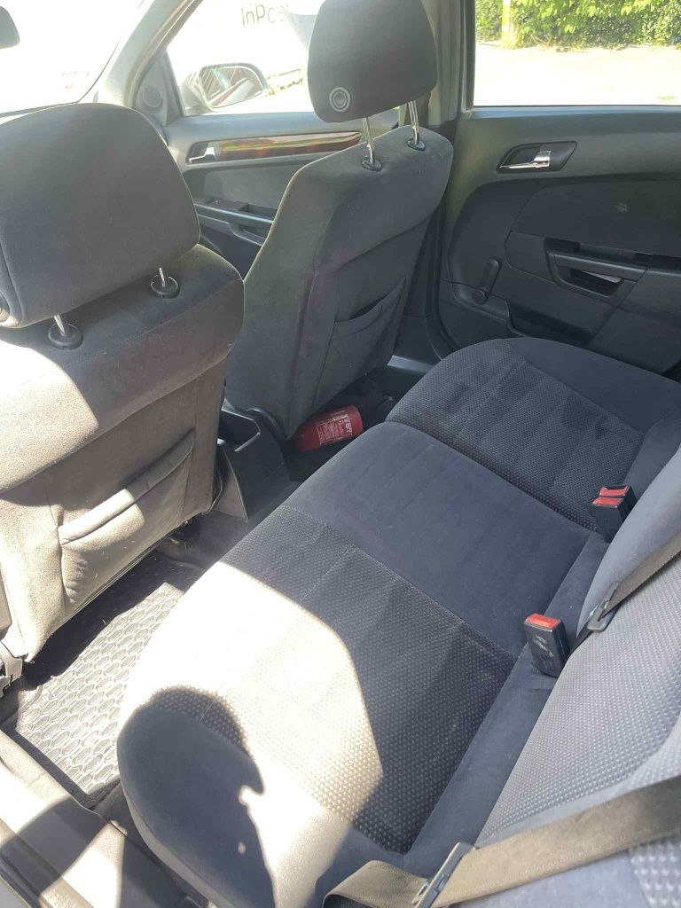 Opel astra h 1.6