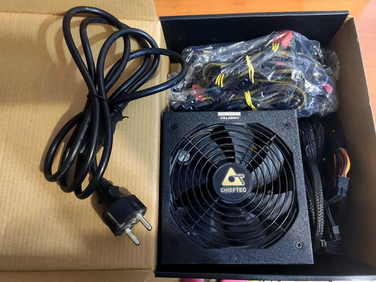 Блок живлення CHIEFTEC NitroII 850W (BPS-850C2)