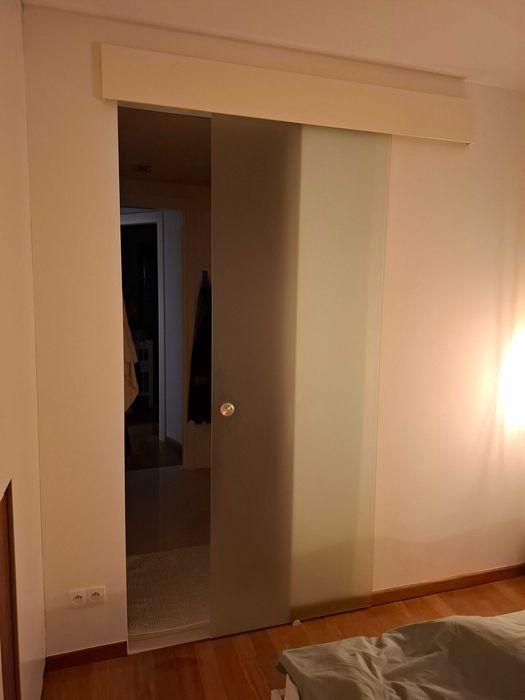 Szklane drzwi przesuwne - komplet, bardzo dobry stan