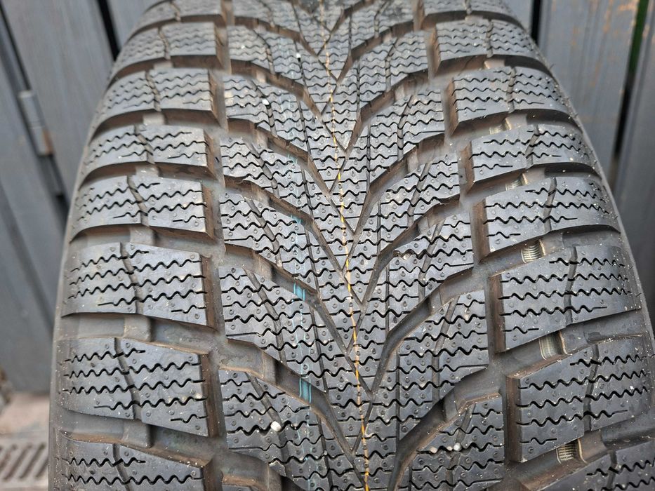 NOWA OPONA ZIMOWA,POJEDYNKA 17'' 225/60R17 99H NEXEN WinGuard Sport 2.