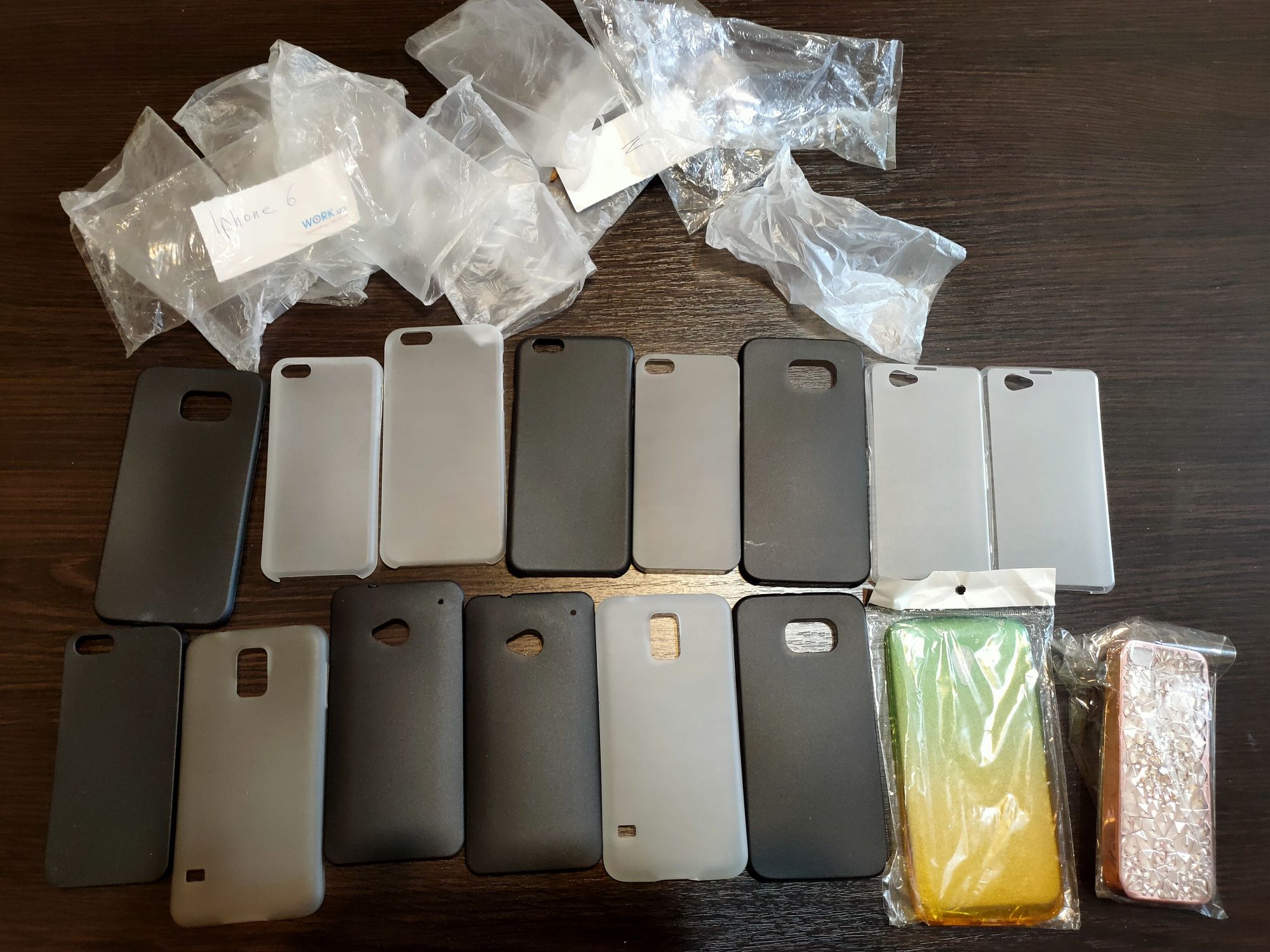 Продам чехлы лля старых смартфонов iphone 5, 5s, 6 etc