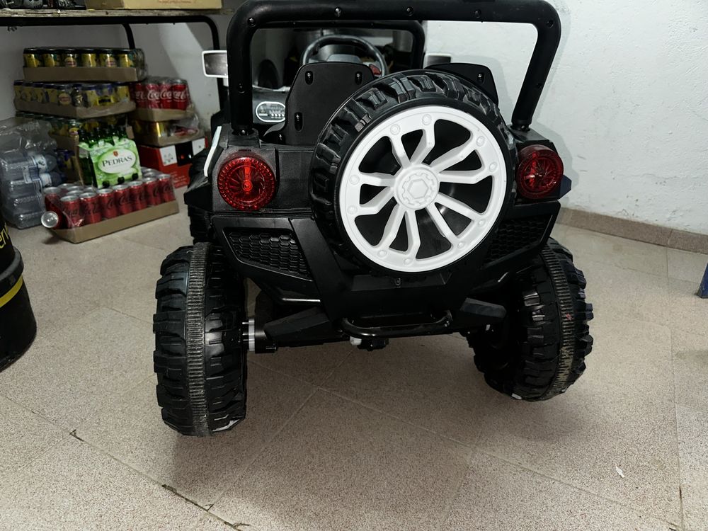 Carro gipe eletrico