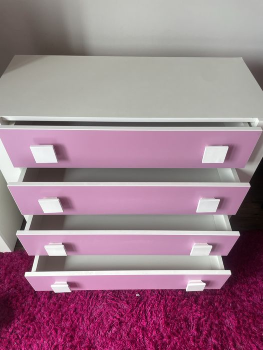 Zestaw mebli pokojowych